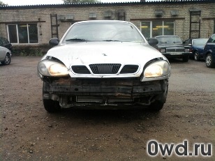 Битый автомобиль Daewoo Lanos