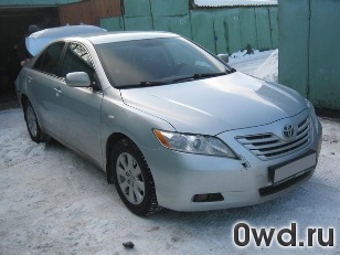 Битый автомобиль Toyota Camry