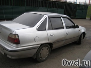 Битый автомобиль Daewoo Nexia