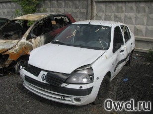 Битый автомобиль Renault Symbol