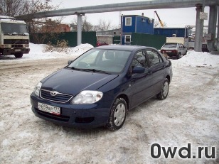 Битый автомобиль Toyota Corolla