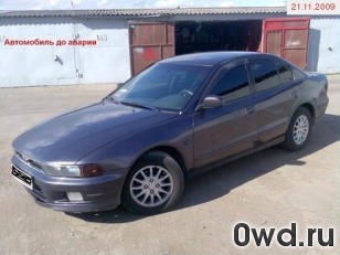 Битый автомобиль Mitsubishi Galant