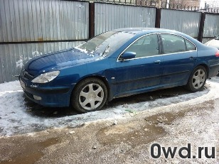 Битый автомобиль Peugeot 607