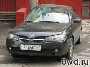 Битый автомобиль Nissan Almera