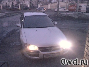 Битый автомобиль Opel Omega