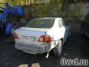 Битый автомобиль Toyota Corolla