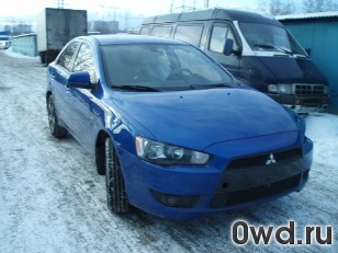 Битый автомобиль Mitsubishi Lancer