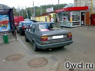 Битый автомобиль Volkswagen Jetta