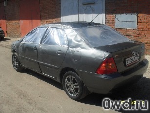 Битый автомобиль Toyota Corolla