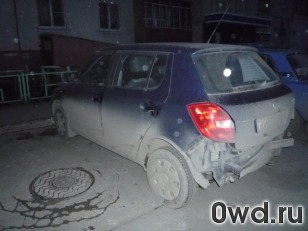 Битый автомобиль Skoda Fabia