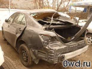 Битый автомобиль Toyota Camry