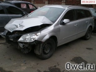 Битый автомобиль Opel Astra