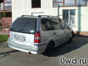 Битый автомобиль Mitsubishi Space Wagon