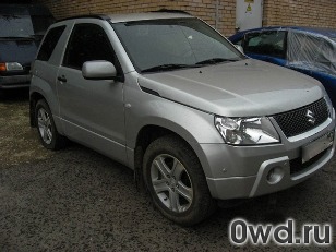 Битый автомобиль Suzuki Grand Vitara