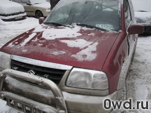 Битый автомобиль Suzuki Grand Vitara