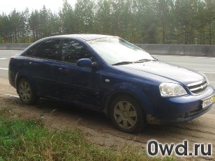 Битый автомобиль Chevrolet Lacetti