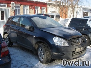 Битый автомобиль Nissan Qashqai