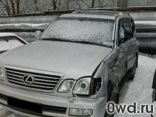 Битый автомобиль Lexus LX