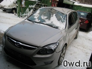 Битый автомобиль Hyundai i30